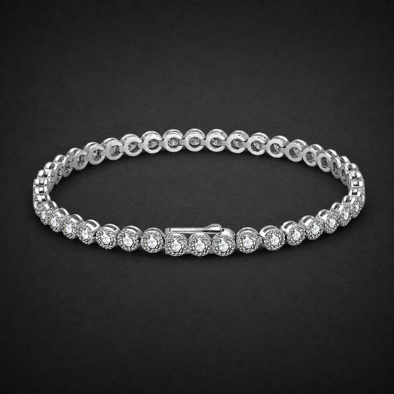 Moissanite Circle Link Bracelet