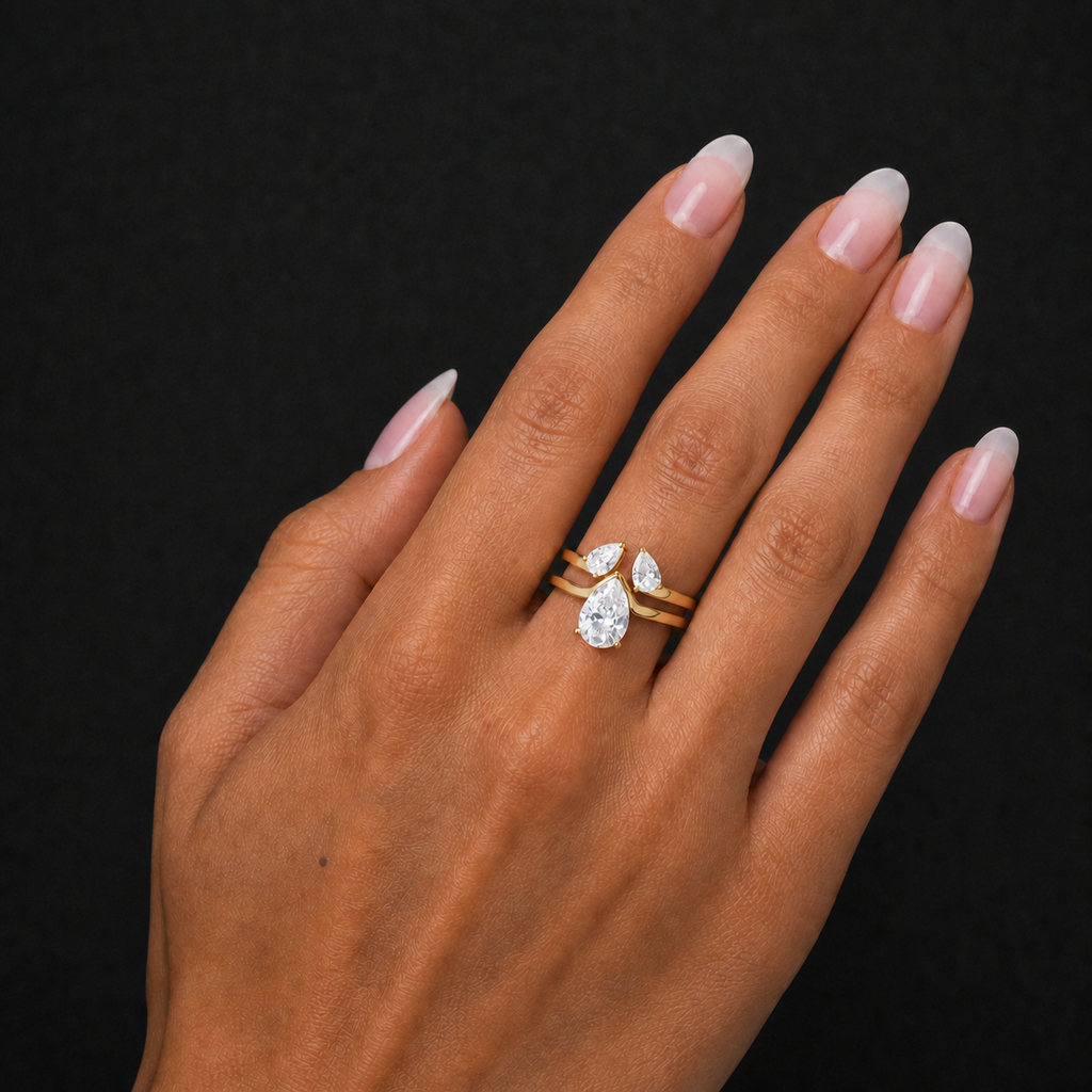Moissanite Teardrop Ring Set