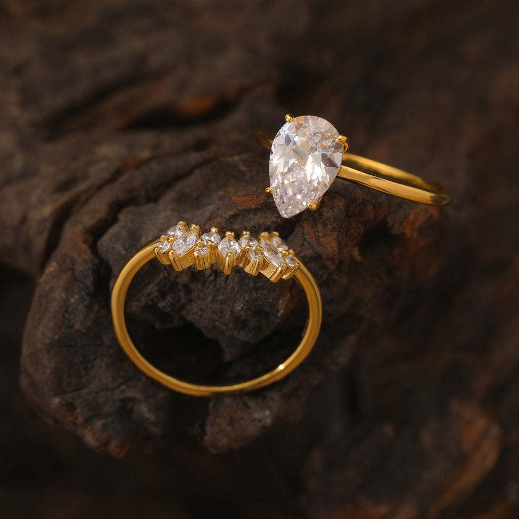 Moissanite Pear Ring Set