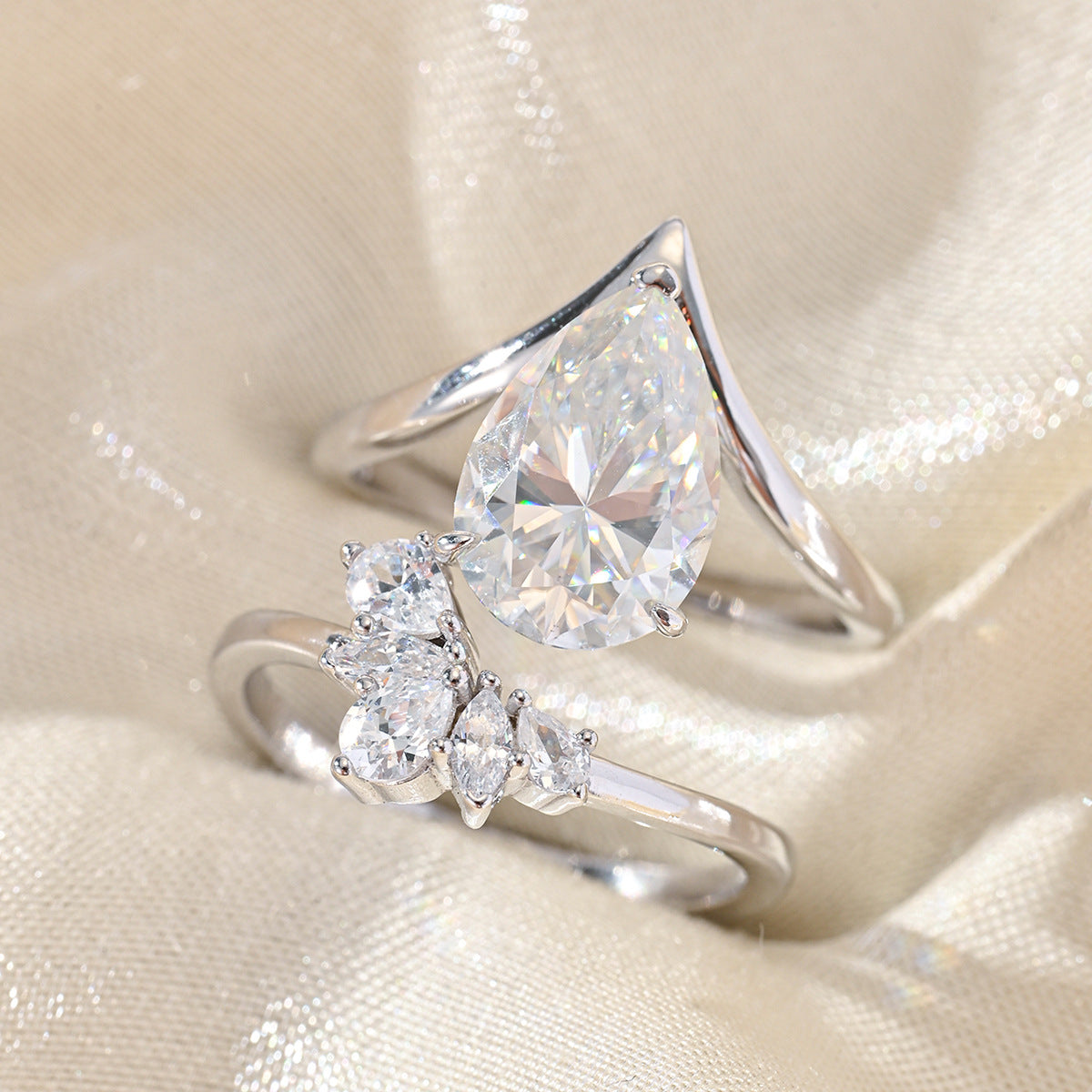 Moissanite Pear Cut Ring Set